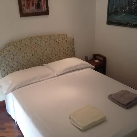Cinzia Apartment *
